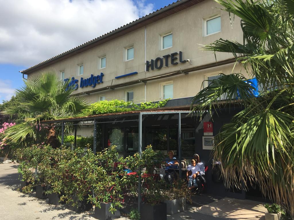 Ibis Budget Carcassonne La Cite Buitenkant foto