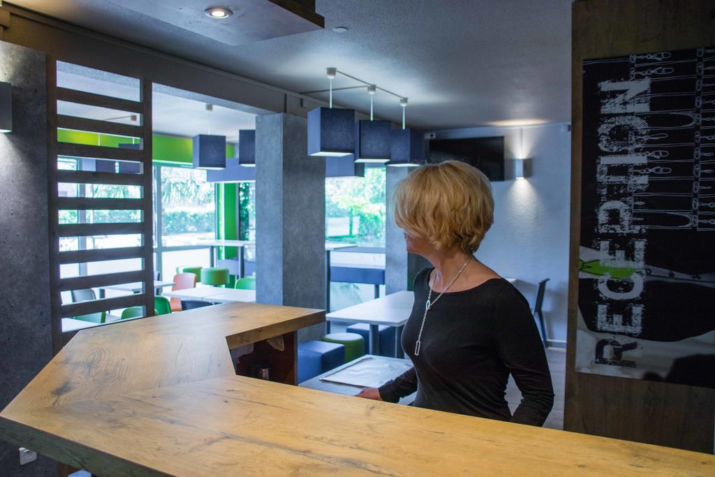 Ibis Budget Carcassonne La Cite Buitenkant foto