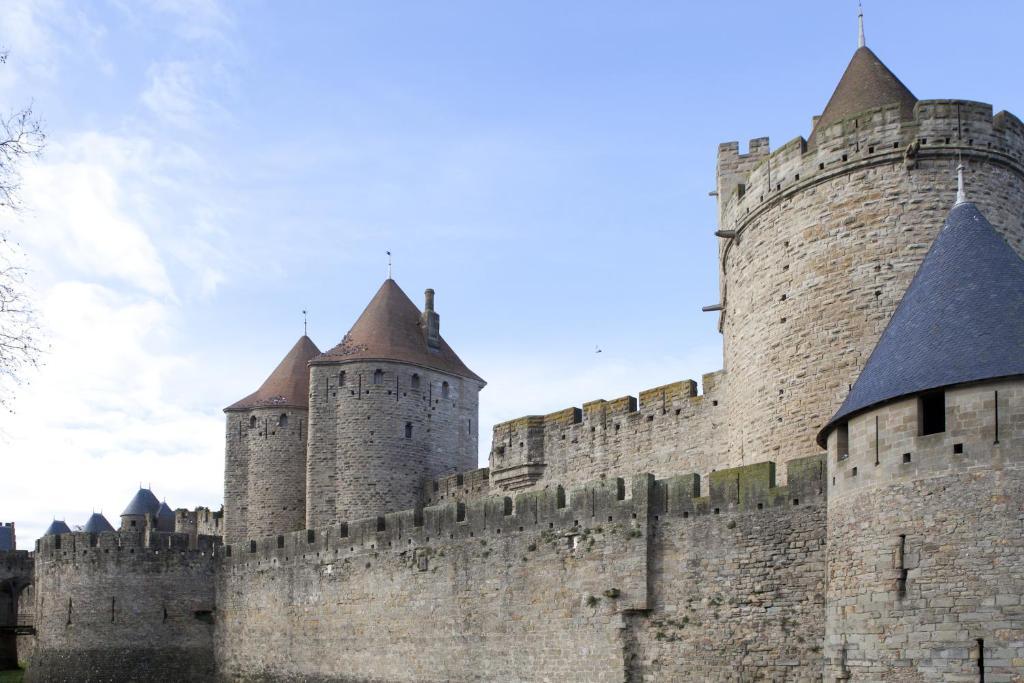 Ibis Budget Carcassonne La Cite Buitenkant foto